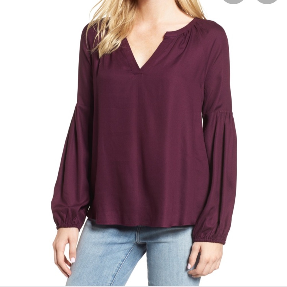 Hinge Blouson Sleeve Top in Purple